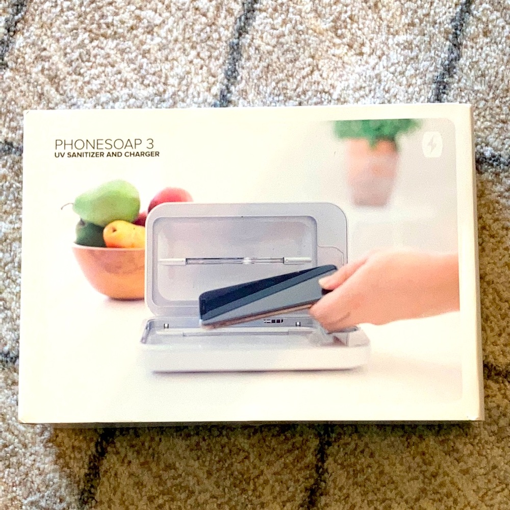 NIB Phonesoap 3 UV Sanitizer & Charger.